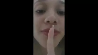 Seks met een sappige vrouw met natuurlijke nederlandse sex filmpje borsten