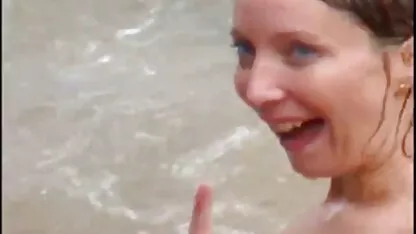 Zelfgemaakte porno met een jonge Oekraïner nederlandse pormo