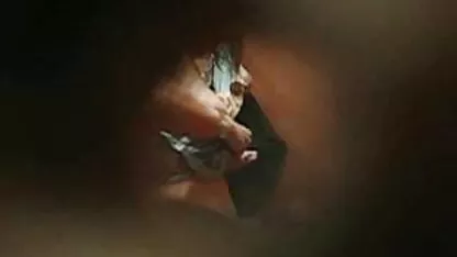 De man nam haar Koe Mee gratis nederlandse porn Naar huis op rolls en neukte