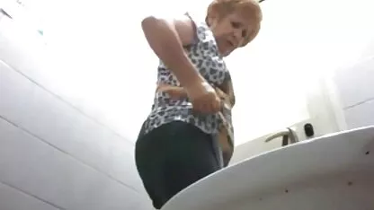 Zachte seks in de nederlandse sex cam keuken met zoet.