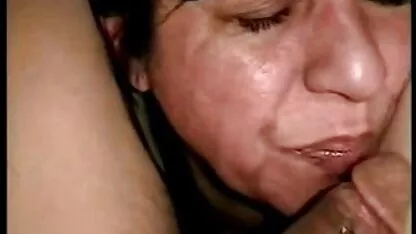 Hij bracht gratis nederlandse sex films een geofferd Maagd mee.