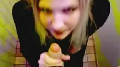 Harde Gangbang met grote gratis sex films nederlands tieten Lucie Wilde