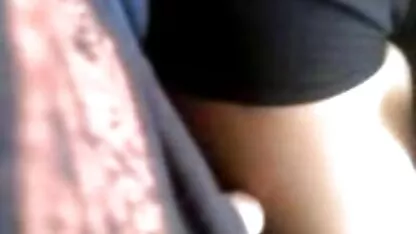 Porno in nederlandse amateur sexfilms kleren