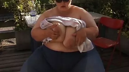Sporty neukt sex filmpjes nederlands een jong meisje in Russische Home Video
