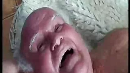 Russische porno met nederlandse neukfilms slapende moeder