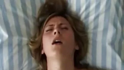 Grote pik en nederlandse sex filmpje kleine blonde